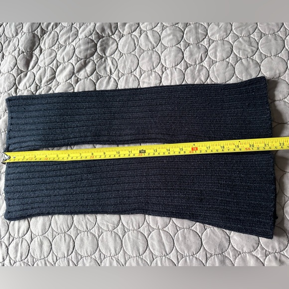 Black leg warmers one size fits most - Picture 4 of 5